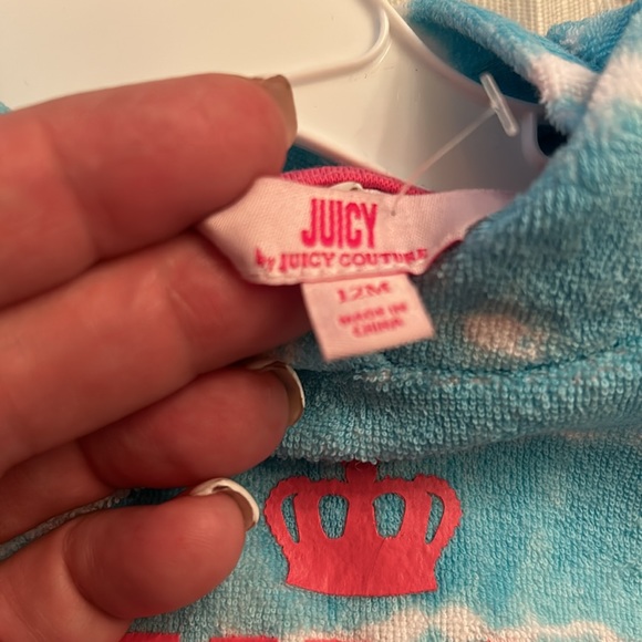 Juicy couture little hooded outfit - Picture 5 of 5